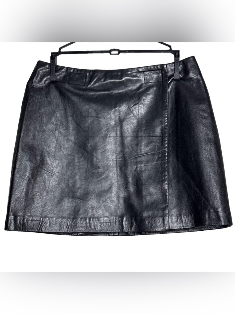 Hugo Buscati 10 leather mini skirt black 
wrap